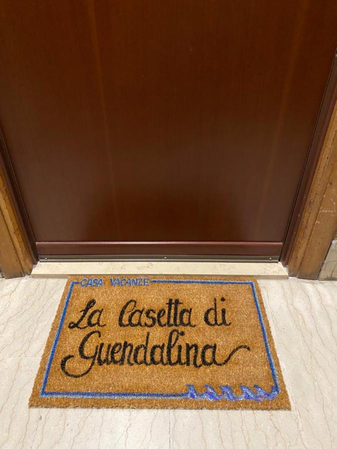 La Casetta Di Guendalina 리도디오스티아 외부 사진